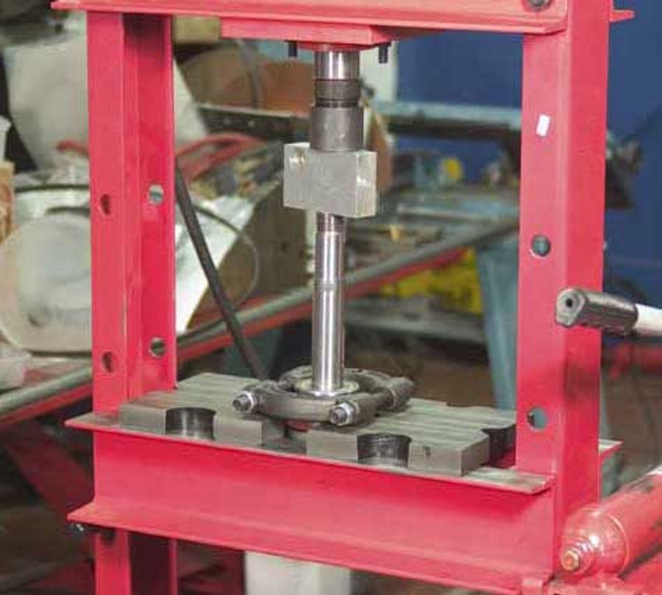 ARC remove bearing in press
