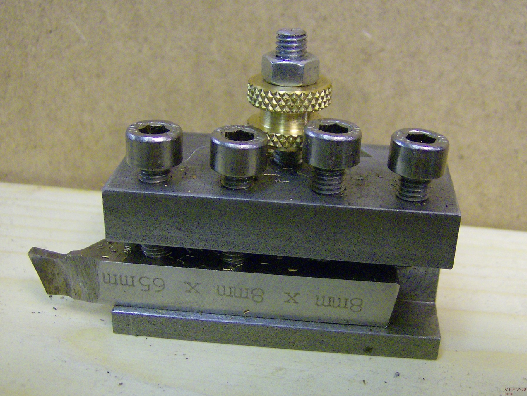 A standard QCTP toolholder